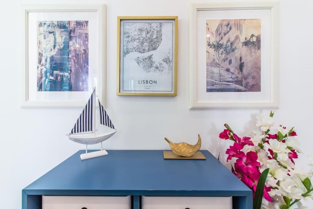 Downtown 7 Bedroom Apartment - Liberdade Lisbon Bagian luar foto