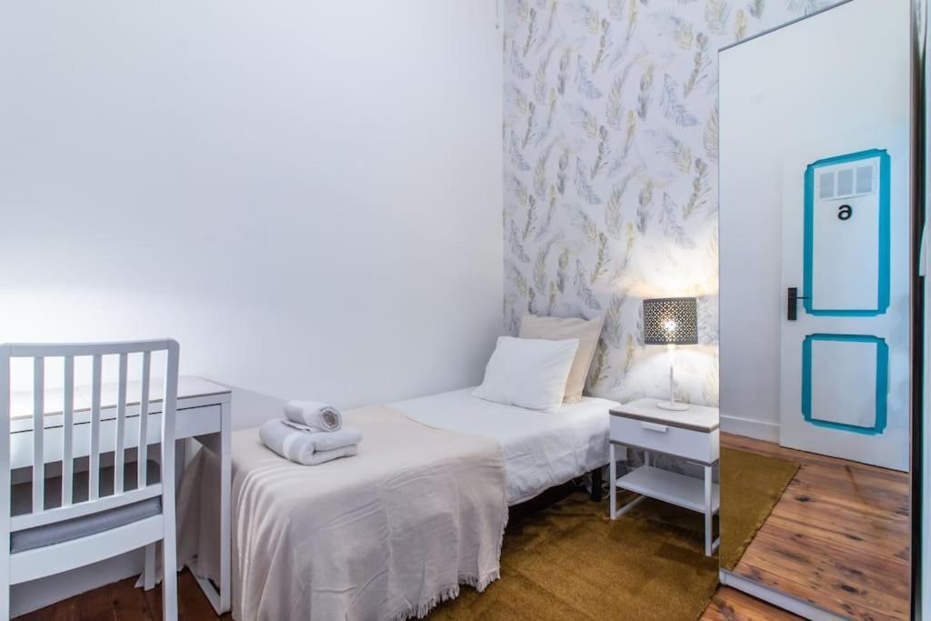 Downtown 7 Bedroom Apartment - Liberdade Lisbon Bagian luar foto
